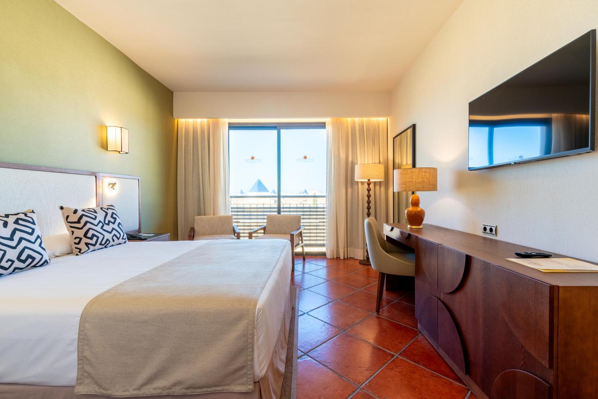 Puerto Antilla Grand Hotel